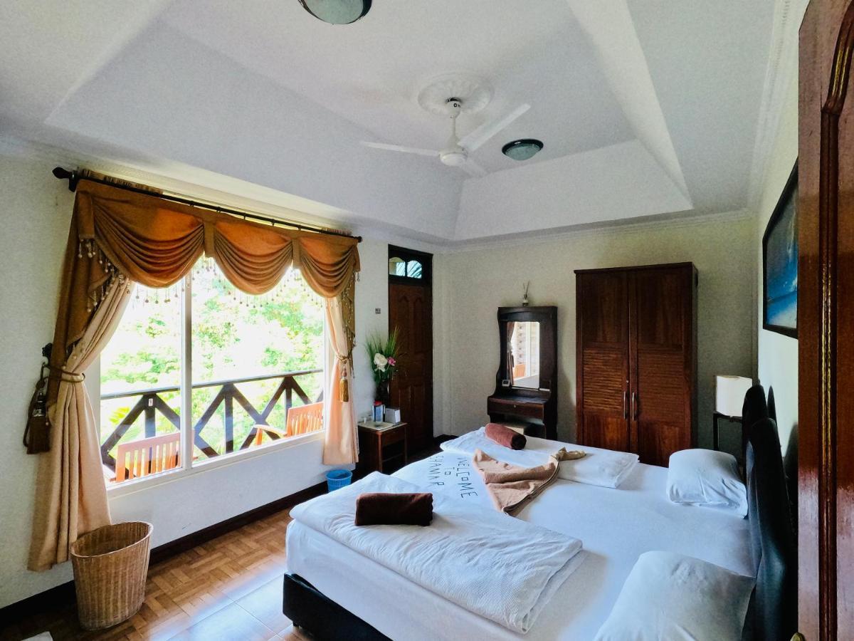 Shamar Guesthouse & Dive Maamigili Island Exterior photo